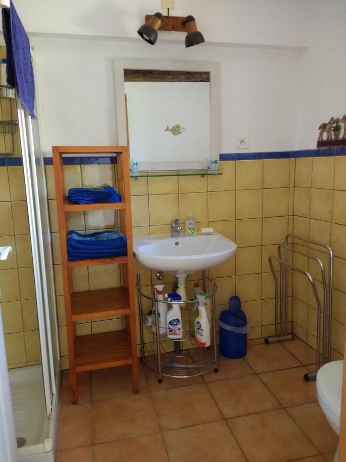 Gite Perisse, Le Petit Gite Apartment Libaros Екстериор снимка